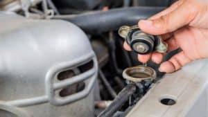 Symptoms of a Bad Radiator Cap (How to Test and Fixes) – Rx Mechanic