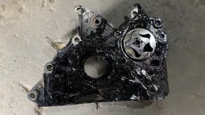 Symptoms of a Bad Oil Pump [How to Test and Fixes] Rx Mechanic
