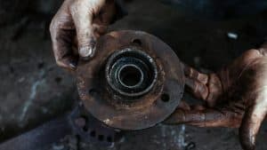 Symptoms of a Bad Wheel Bearing: Types and How to Change it – Rx Mechanic