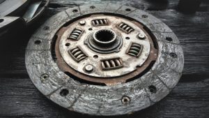 Clutch Slipping Symptoms and How To Fix It – Rx Mechanic