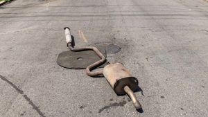 Symptoms Of A Bad Muffler – Warnings of Exhaust System Failure | Rx