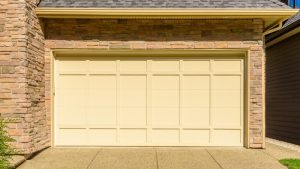 How Many Satchels for a Garage Door? – Rx Mechanic
