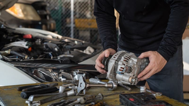 How To Test Alternator By Disconnecting Battery? | Rx Mechanic