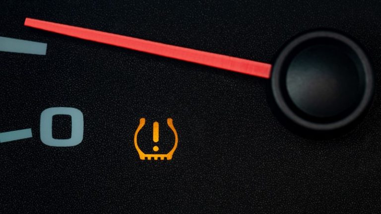 Tire Pressure Light Blinking Causes Fixes Rx Mechanic