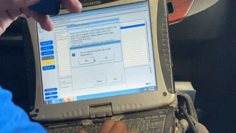 How Do You Program a New Key Fob? | Rx Mechanic