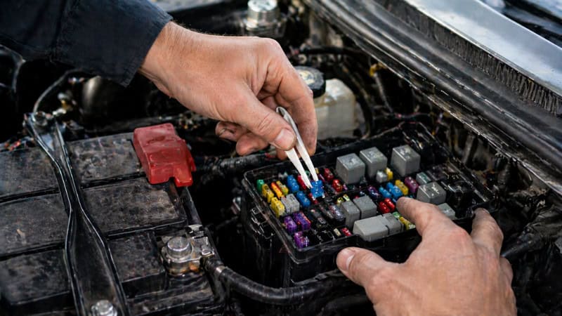 how to reset nissan rogue infotainment system